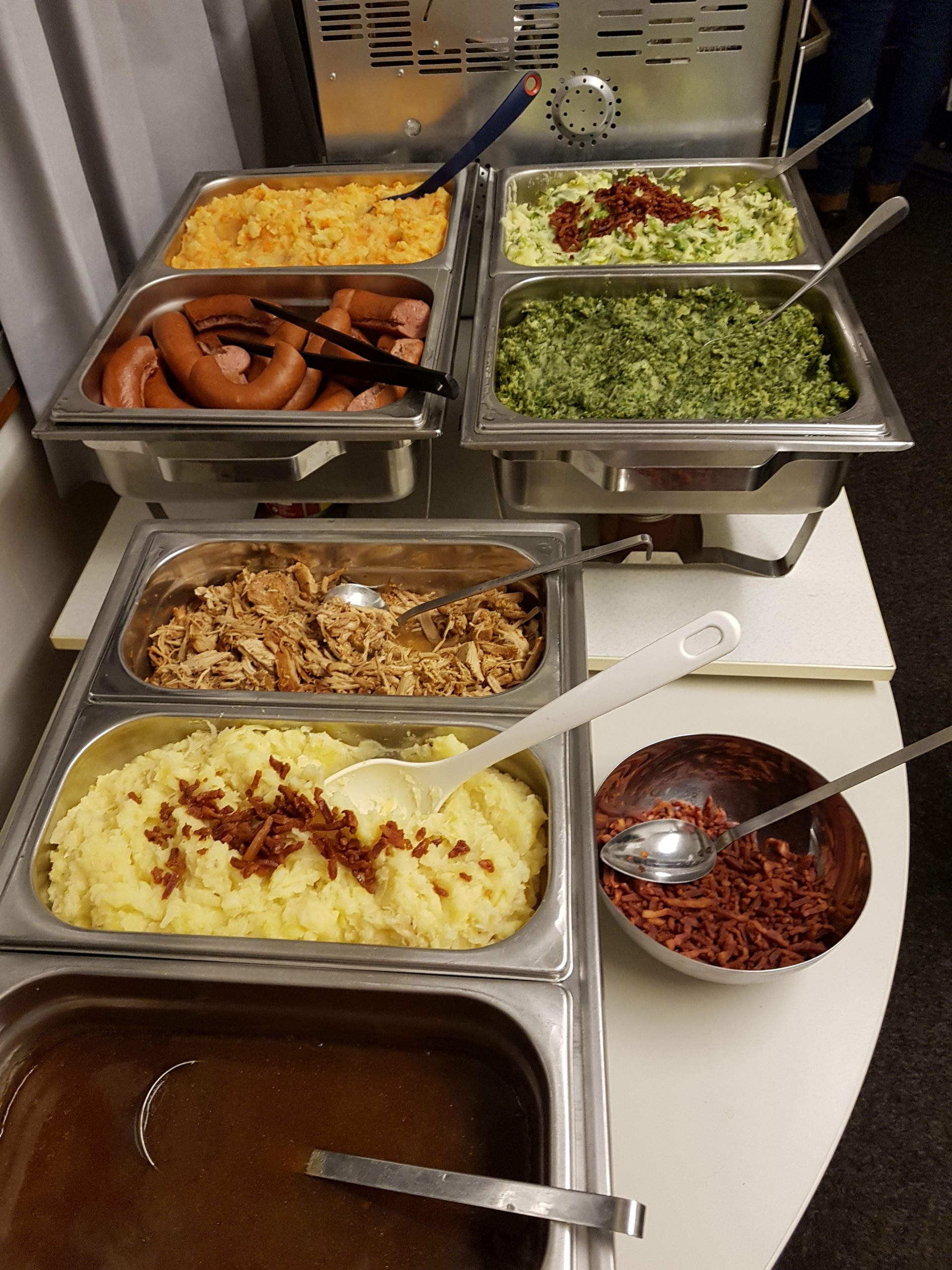 20190209_184550 stamppot buffet